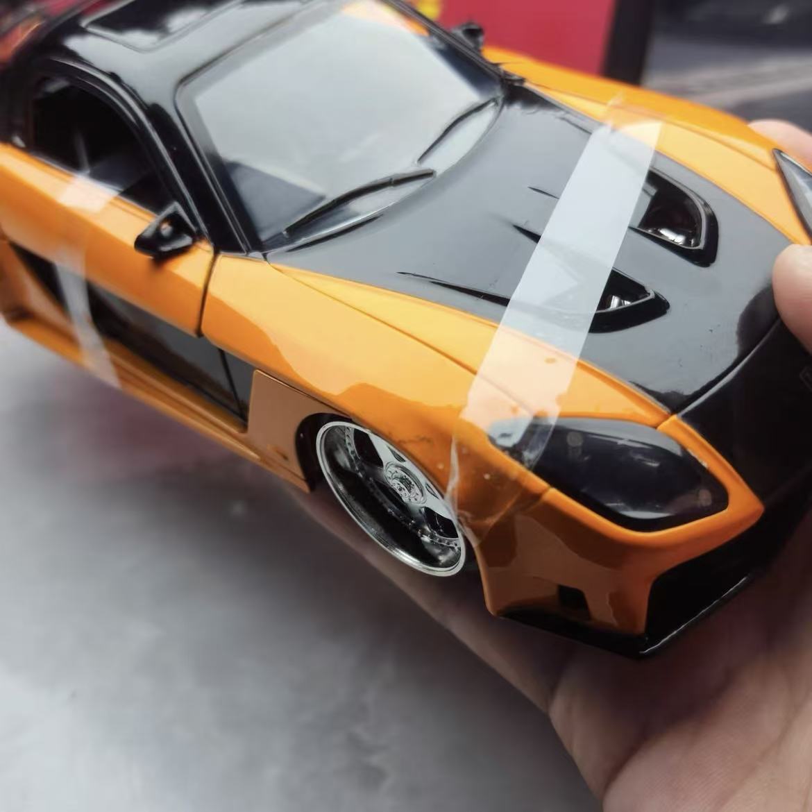 JADA 1:24 Tokyo Drift Han RX7  - Model Kit Mustang recensie en prijs